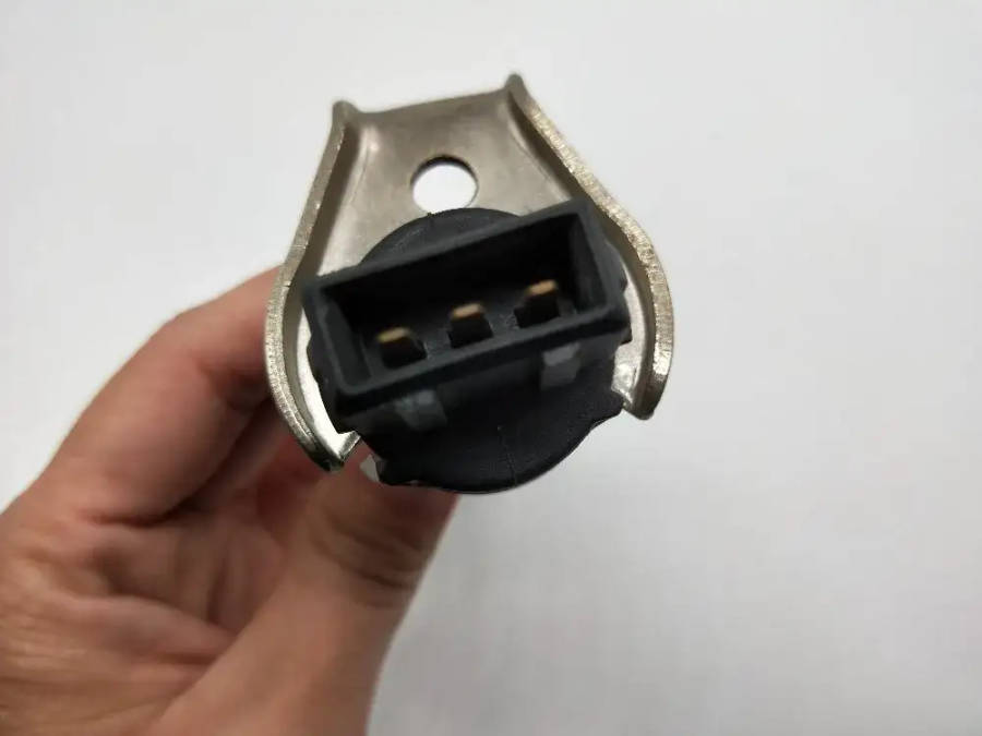 Speed Sensor FOR VW Bora Caddy Golf 3 4 Jetta 2 Polo Vento 1.0 1.3 1.4 1.6 1.7 1.8 1.9 2.0 2.3