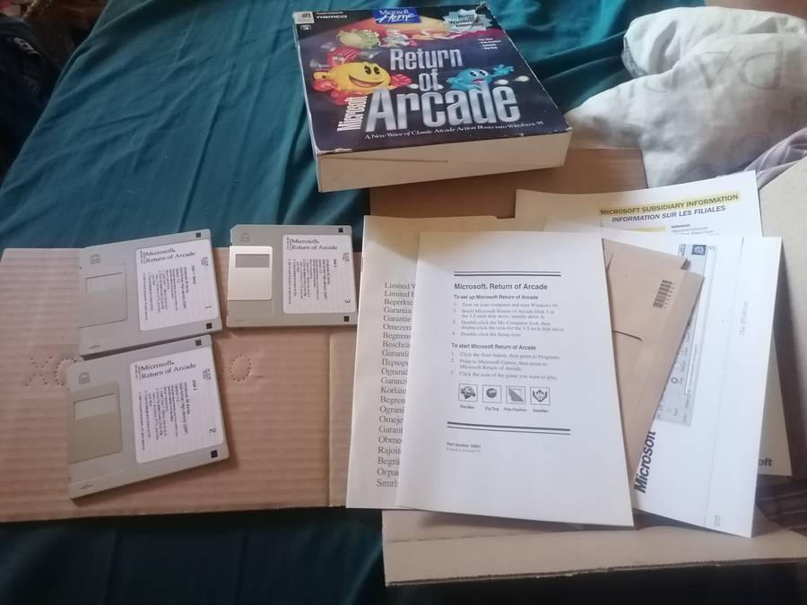 Microsoft Return of Arcade PC Game 1995 Original Windows 95 Vintage