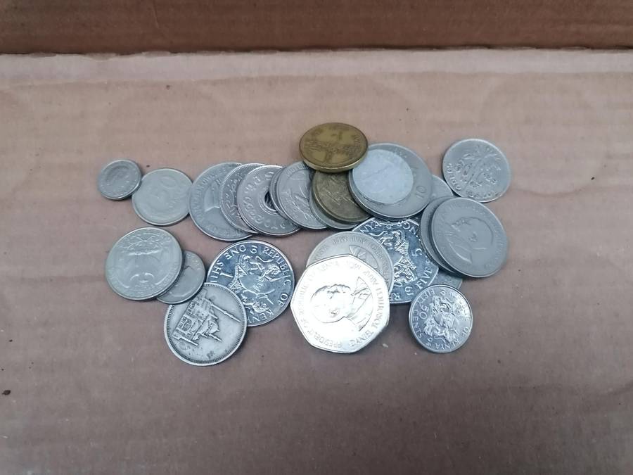 Mix lot old coins
