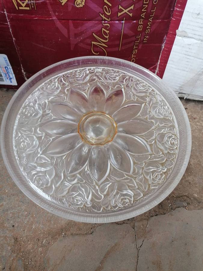 Lovely vintage cake stand with rose patterns