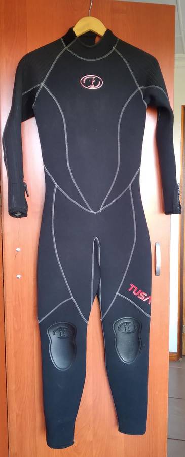 Tusa Wetsuit 5 MM Size ML