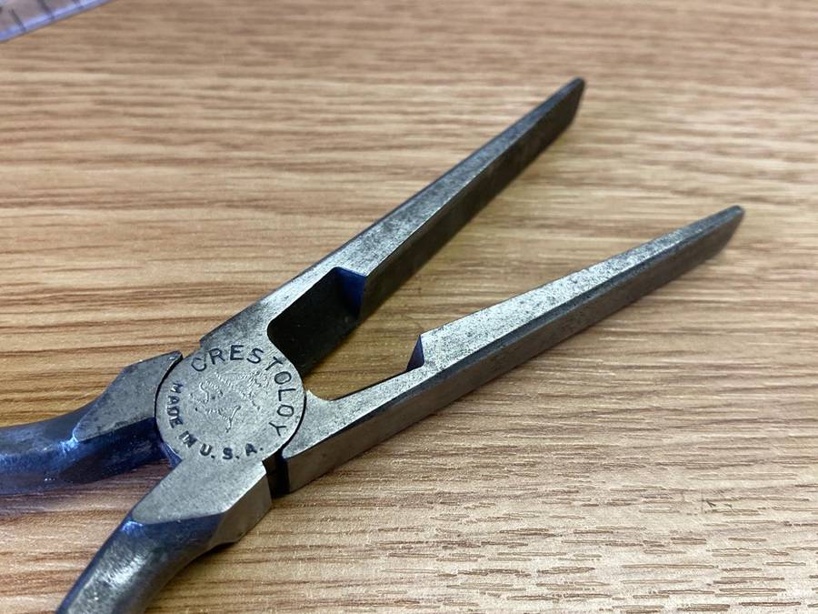 CRESCENT TOOL CO. - duck bill pliers