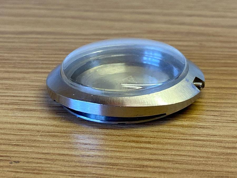 Omega Geneve Dynamic case