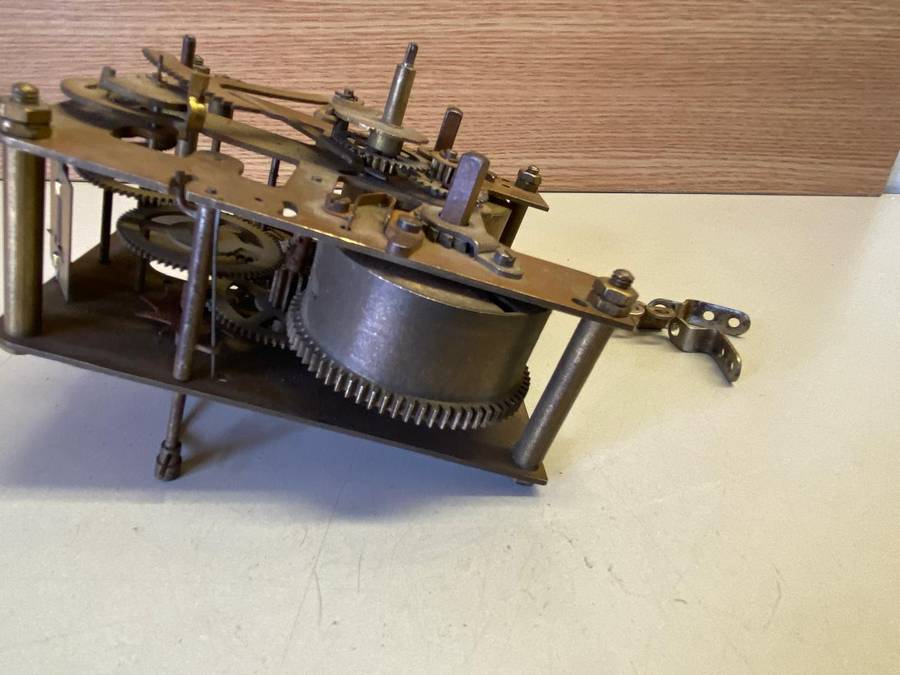 English made  clock movement - incomplete - parts/repair