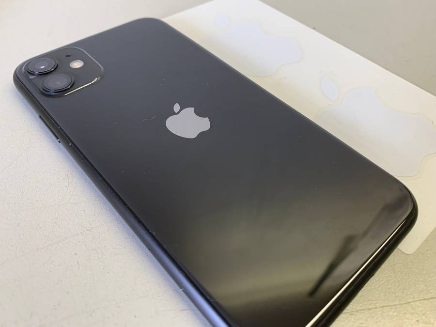 Apple iPhone 11 64GB