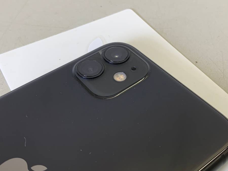 Apple iPhone 11 64GB