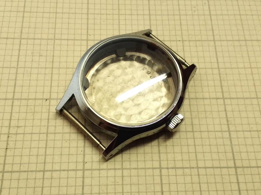 Vintage watch case - 31mm