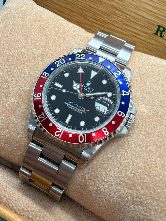 GMT Master II  - Fan Art Desk Clock "Pepsi, Coke or Batman"