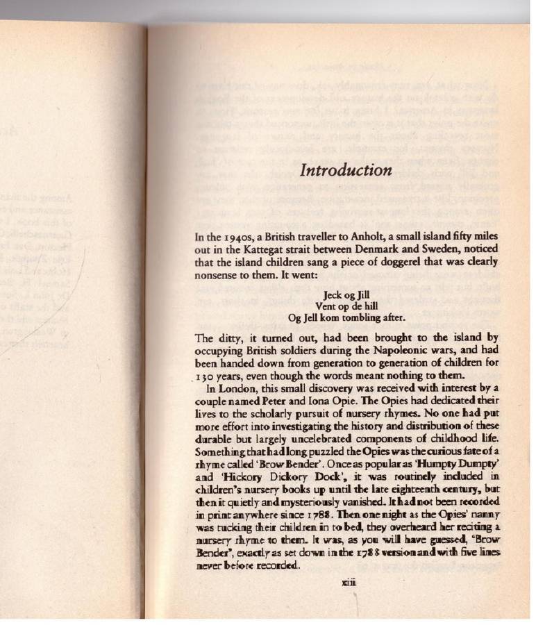 Made in America: An Informal History of American English - Bill Bryson