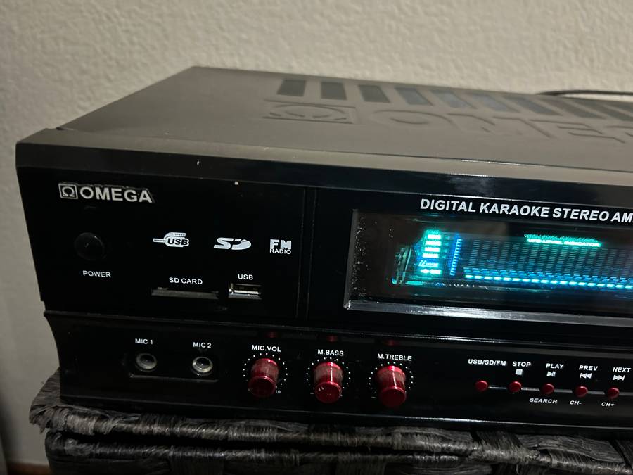 Omega amplifier