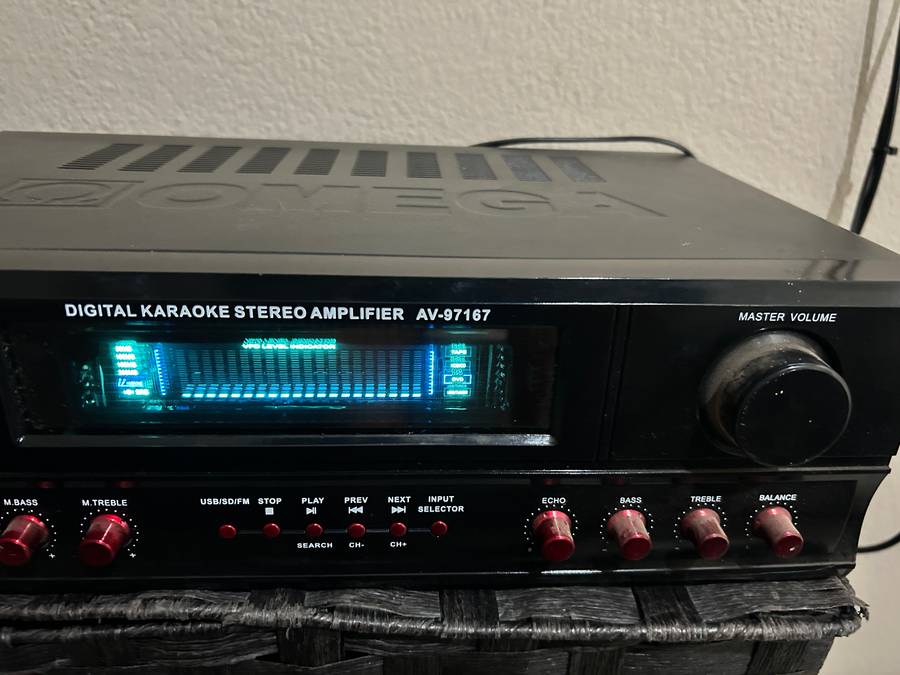 Omega amplifier