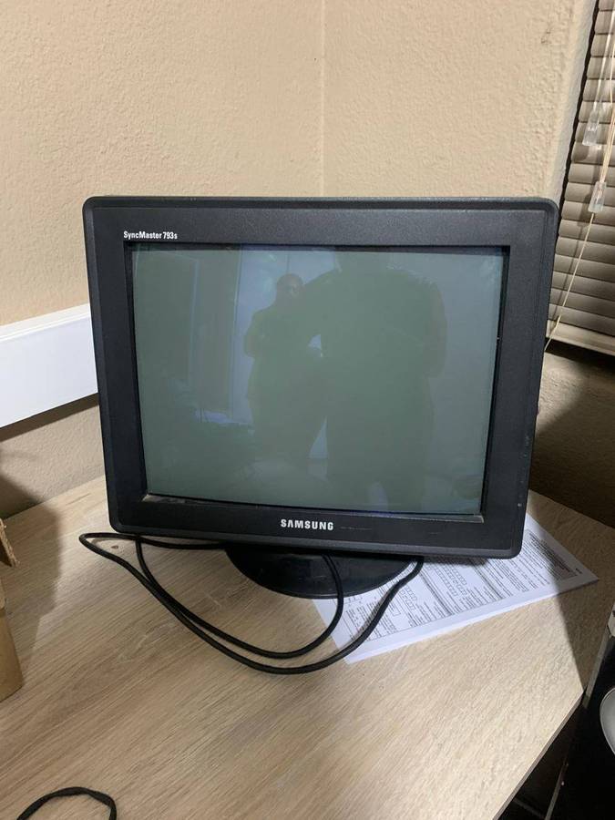 Samsung SyncMaster 793s CRT Monitor