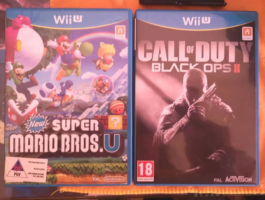 Nintendo Wii U 32GB Console with 2 Games