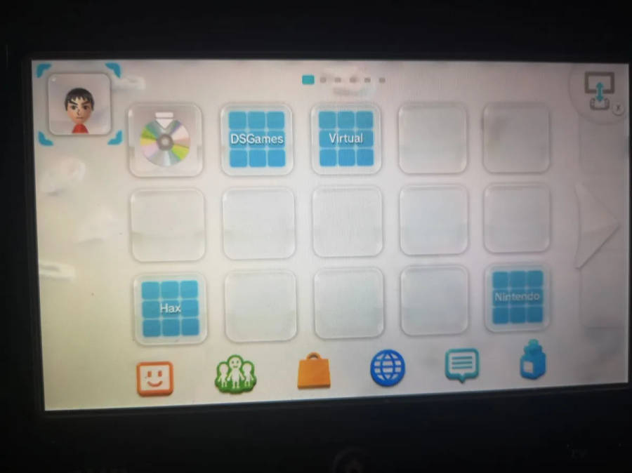 Nintendo Wii U 32GB Console with 2 Games