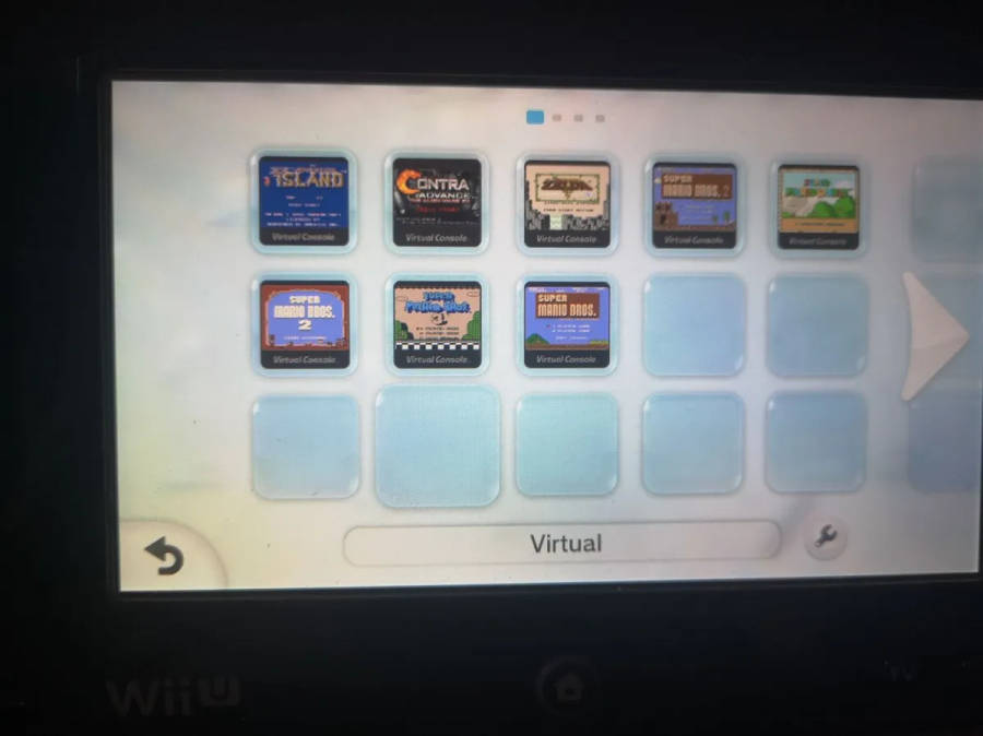 Nintendo Wii U 32GB Console with 2 Games