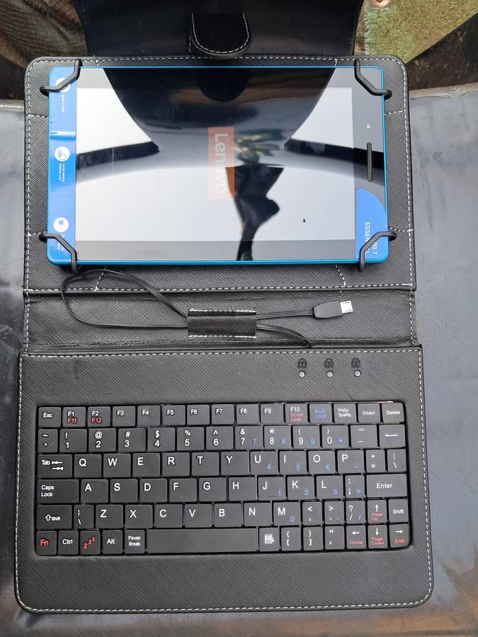 Lenovo Tab 3 - Tablet 7"