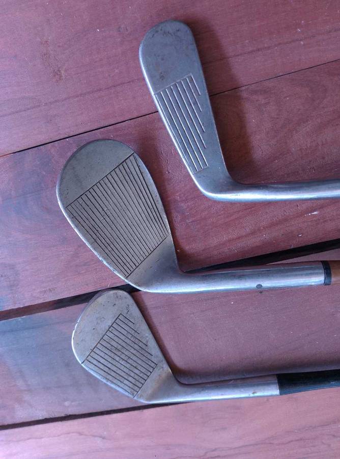 Golf clubs vintage