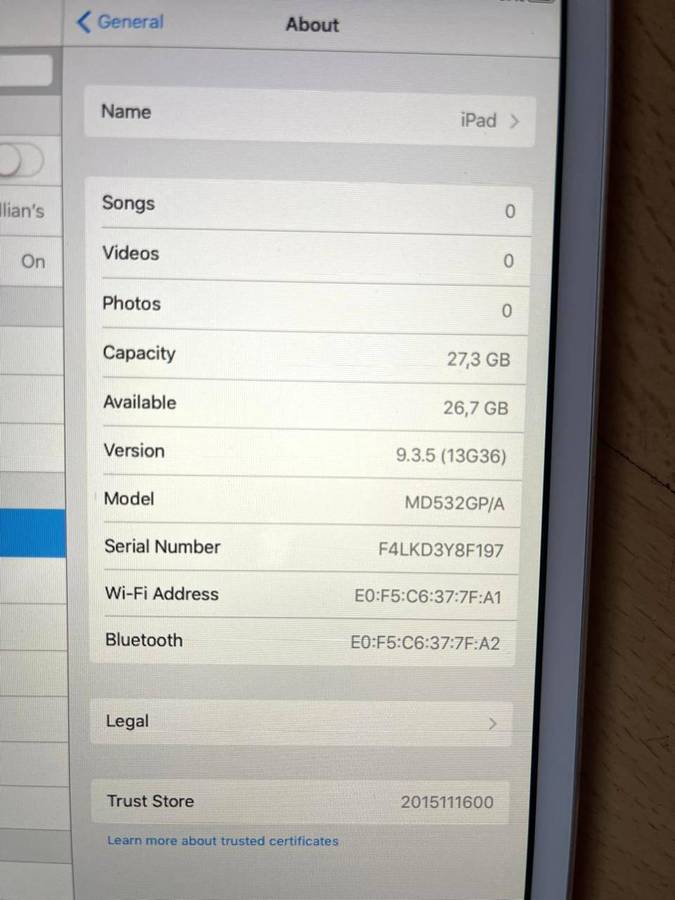 Apple iPad Mini 32gig Wi-Fi (Model A1432)