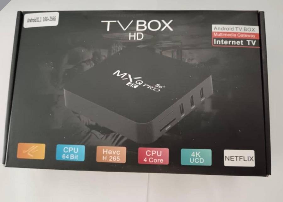 Hirano/Vito 40" LED TV with( TV Box (free)