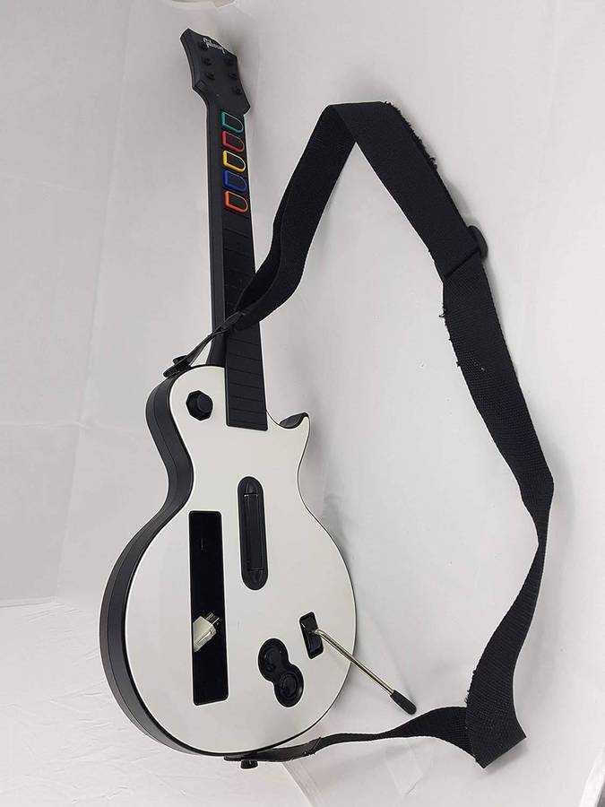 Wii - Nintendo Wii Guitar Hero White Gibson Les Paul Controller With Strap