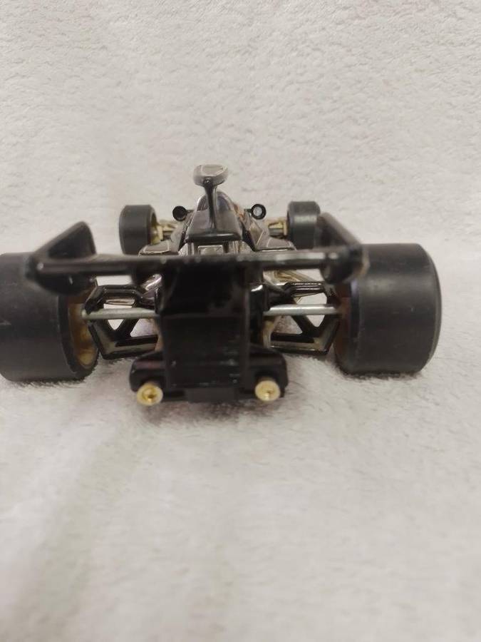 Vintage Corgi John Player Special Made in Great Britain (1:18 Scale? 26.5cm long)
