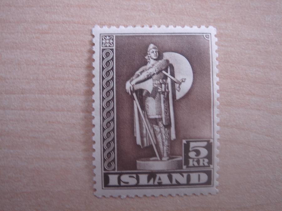1939 Iceland - Statue of Karlsefni - SG255 mint, hinged