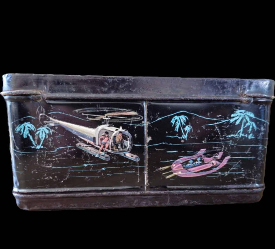 1966 James Bond 007 Metal Lunchbox by Aladdin Industries (Highly Collectable)