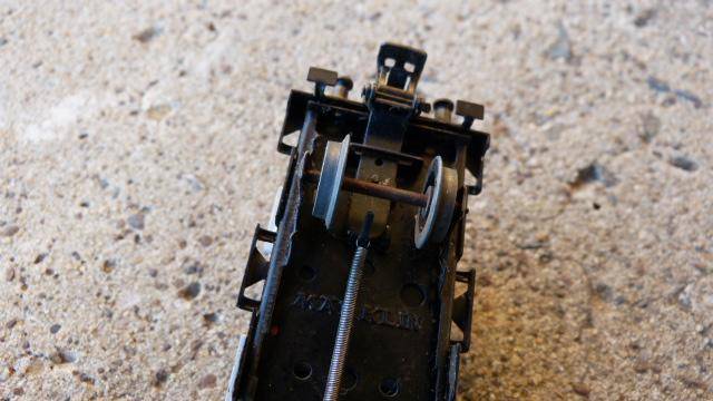 Marklin HO    Wagon  with Army truck for scrapyard