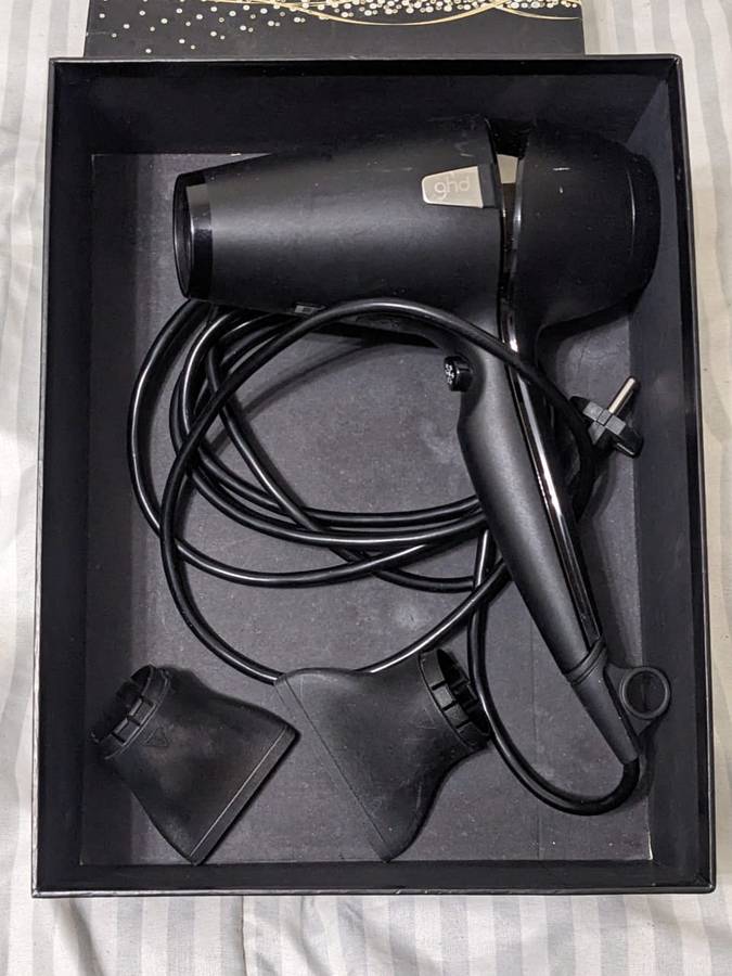 GHD Air Hairdryer - NOT WORKING, FOR PARTS ONLY.