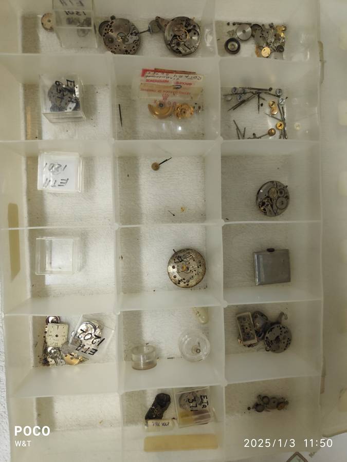 Mixed Lot of watch parts  Seiko/Roamer/ETA/FEF/Large Mainspring Barrel Assortment
