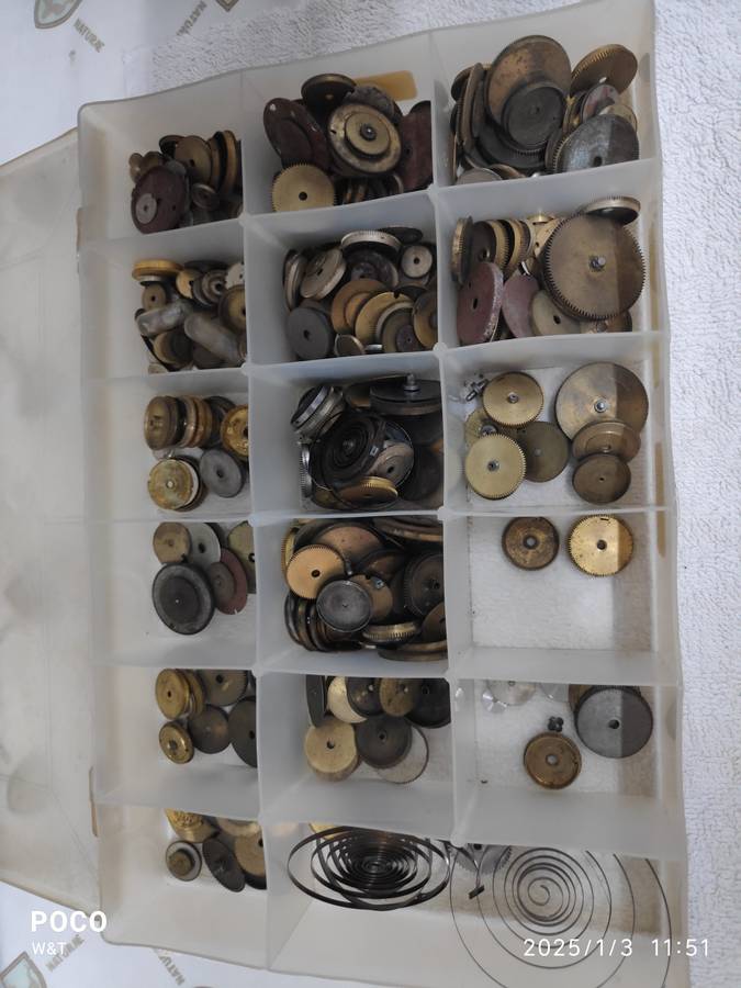 Mixed Lot of watch parts  Seiko/Roamer/ETA/FEF/Large Mainspring Barrel Assortment