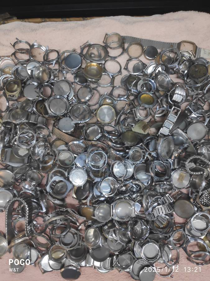 Mixed lot of Stainless Steel cases