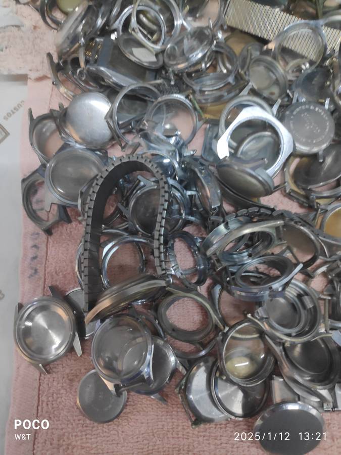 Mixed lot of Stainless Steel cases