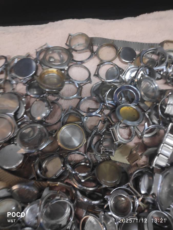 Mixed lot of Stainless Steel cases