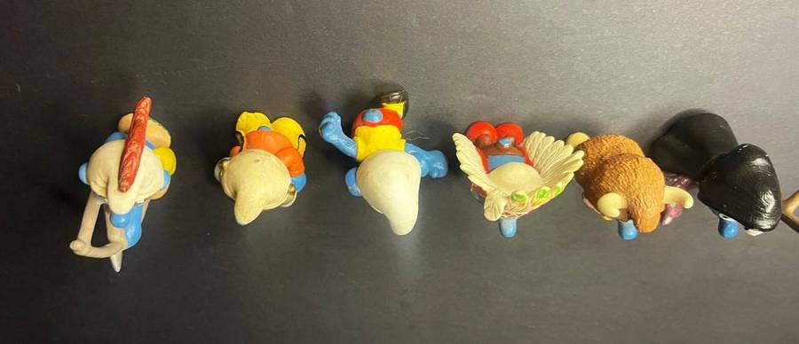 vintage Lot of 6 Peyo Schleich Smurfs  Collectible Figures