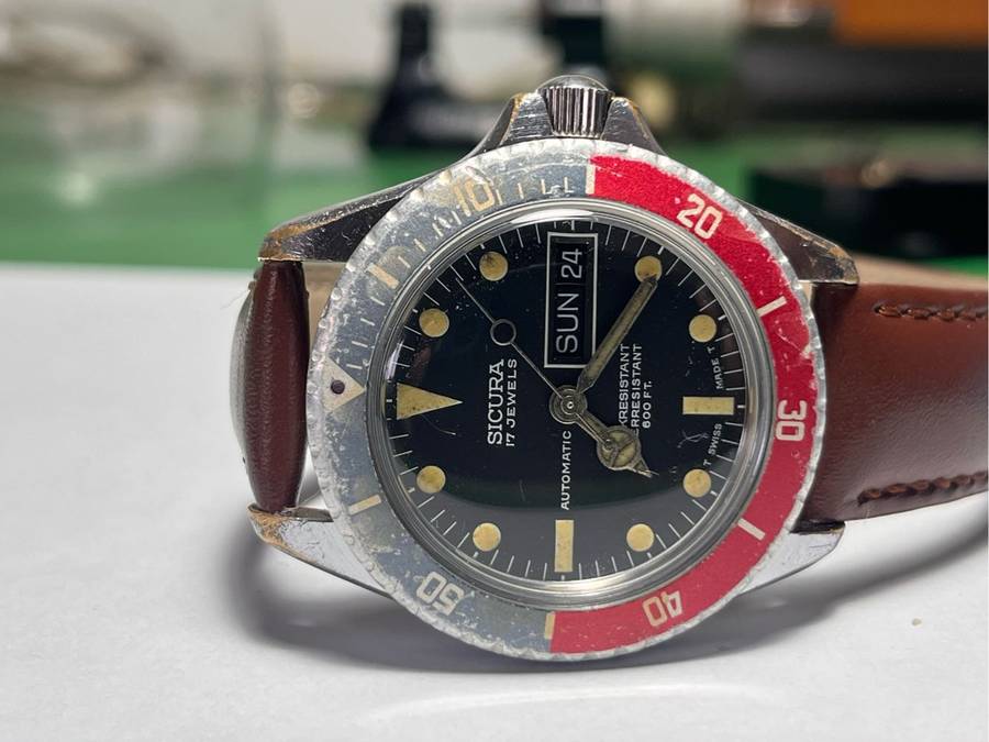 SICURA ( PRE BREITLING ) VINTAGE PEPSI DIVER!!