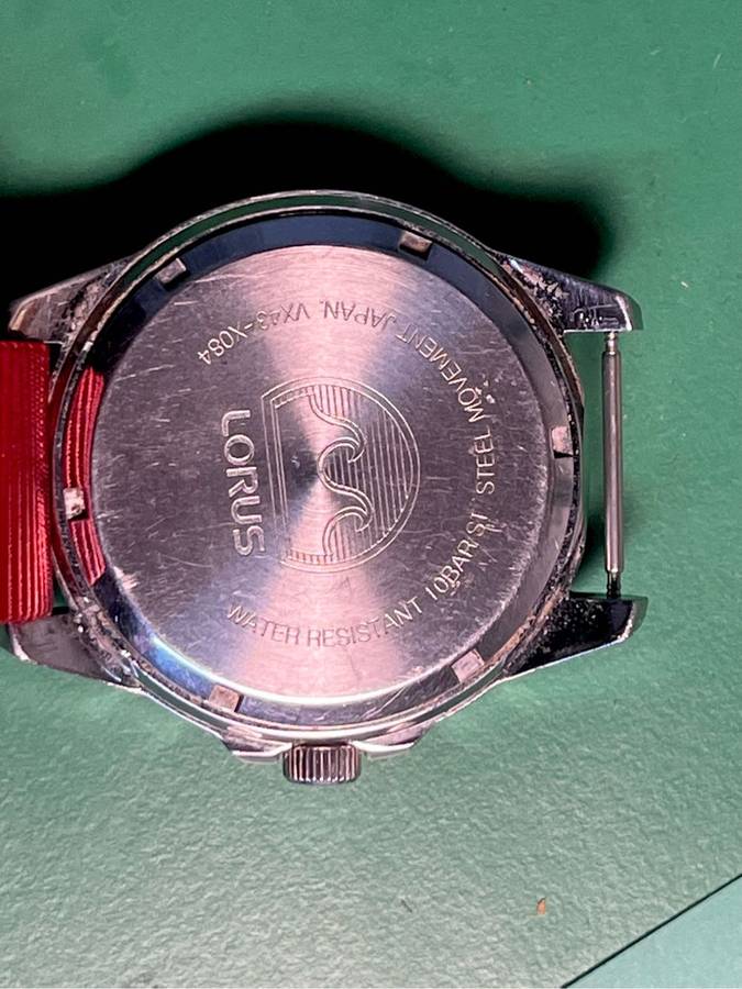 LORUS 42mm quartz Watch