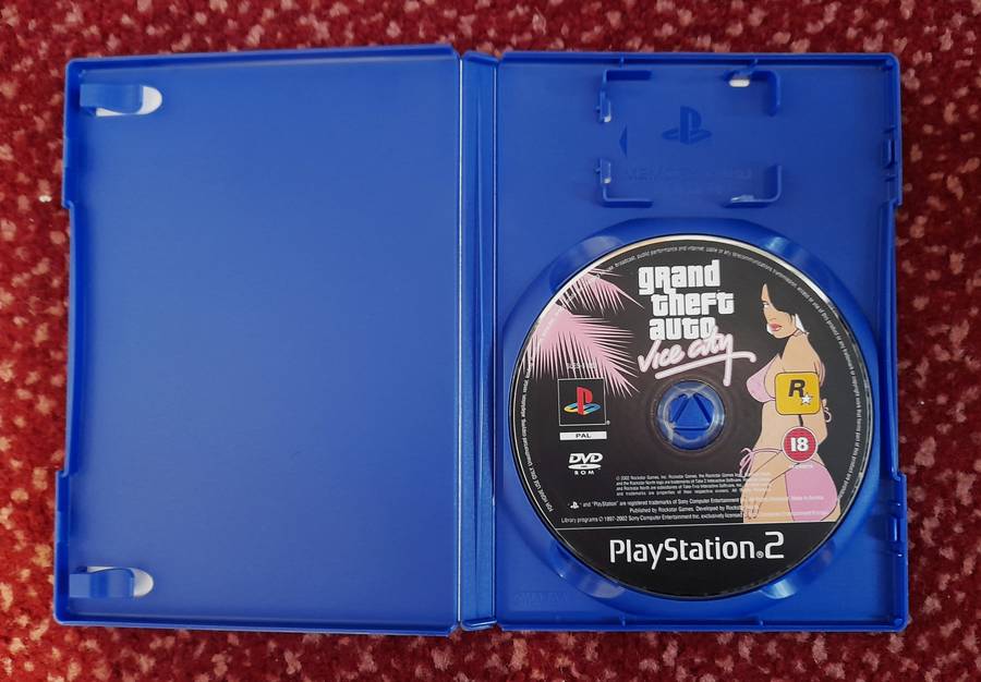 Grand Theft Auto Vice City Platinum   PS2