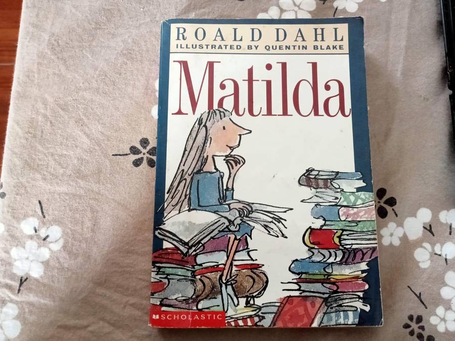 Matilda | Roald Dahl (Paperback)