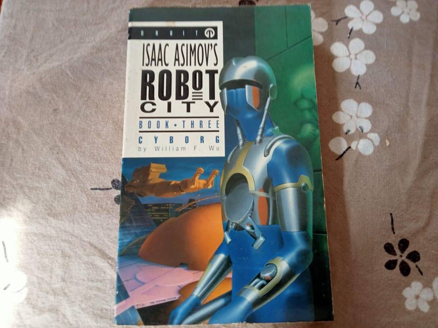 Robot City Book 3 Cyborg | Isaac Asimov (Paperback)