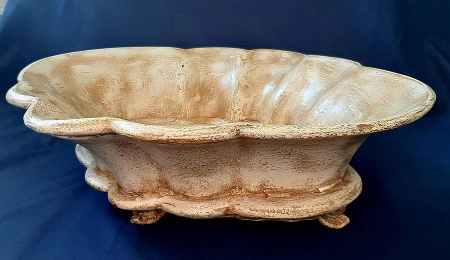 STATEMENT CERAMIC CENTERPIECE BOWL - ARTISAN ELEGANCE MEETS GRAND SCALE