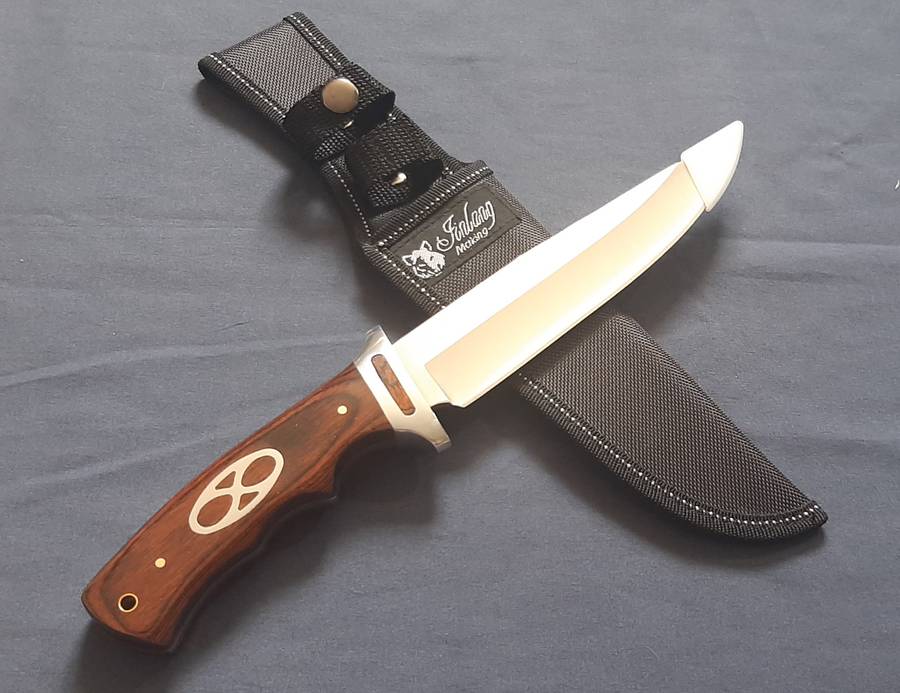 BEAUTIFUL 33CM HUNTING KNIFE WITH WOODEN HANDLE