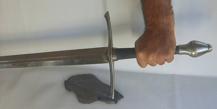 Andúril - The Flame of the West - Legendary Sword of Aragorn