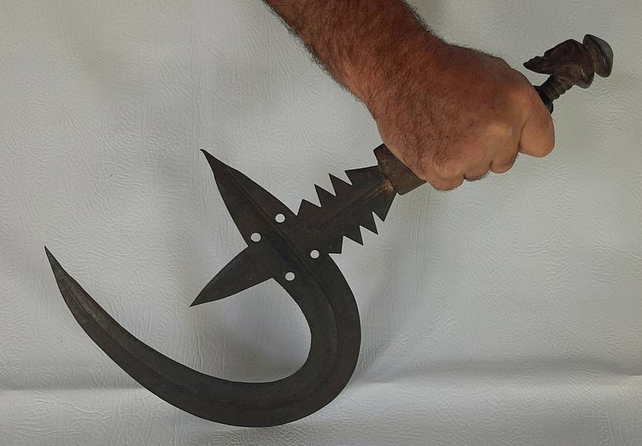 RARE 19TH-CENTURY DECORATIVE SCYTHE WITH ORNATE CARVED HANDLE