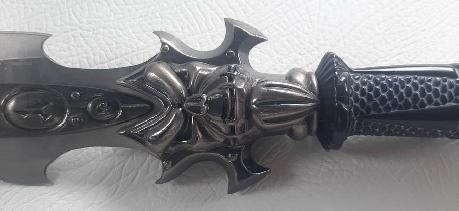 DAGGER OF JUSTICE - IMPOSING & HEAVY STAINLESS-STEEL BLADE (44CM)