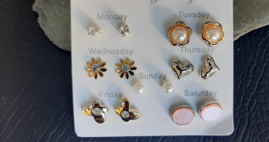 EARRING GLAM - A SPARKLING 7 DAY ADVENTURE!
