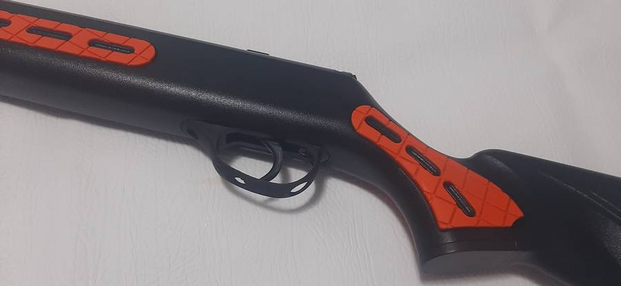 HATSAN STRIKER AIR RIFLE - 4.5MM (.177 CAL)