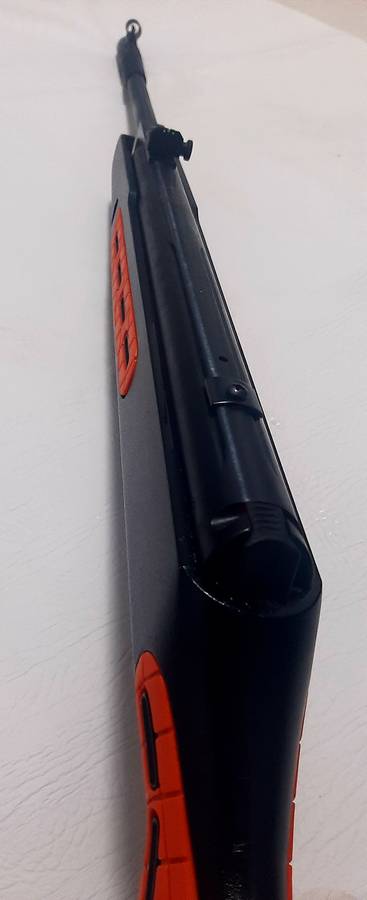 HATSAN STRIKER AIR RIFLE - 4.5MM (.177 CAL)