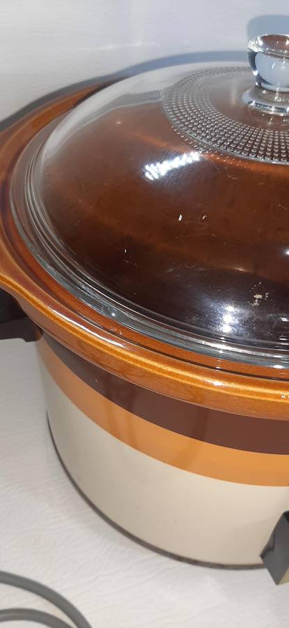 VINTAGE NOVEX AUTOMATIC SLOW COOKER - CLASSIC 1970'S RETRO KITCHENWARE