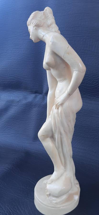 GRACE IN RESILIENCE  A. SANTINI ITALIAN STATUE (24.5 CM)